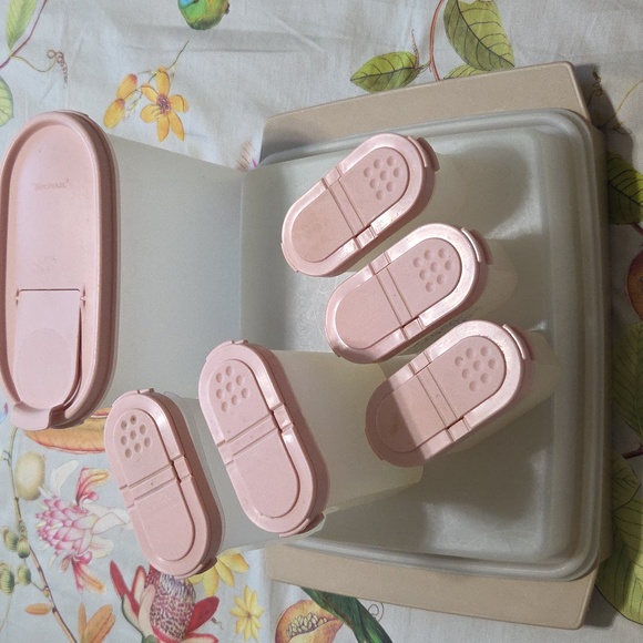 Tupperware Other - 7 Pieces of Vintage Tupperware Egg Carrier, Season Containers, Storage